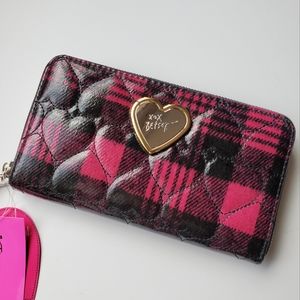 Betsey Johnson Plaid Pink & Black Zip Wristlet Wallet